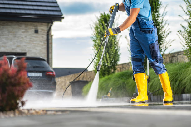 Best Restaurant Pressure Washing  in Falls City, NE